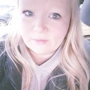 Meet your Posher, Farrah